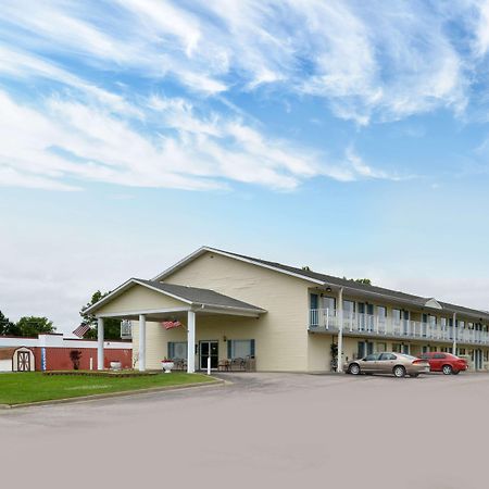 Americas Best Value Inn Knob Noster Экстерьер фото