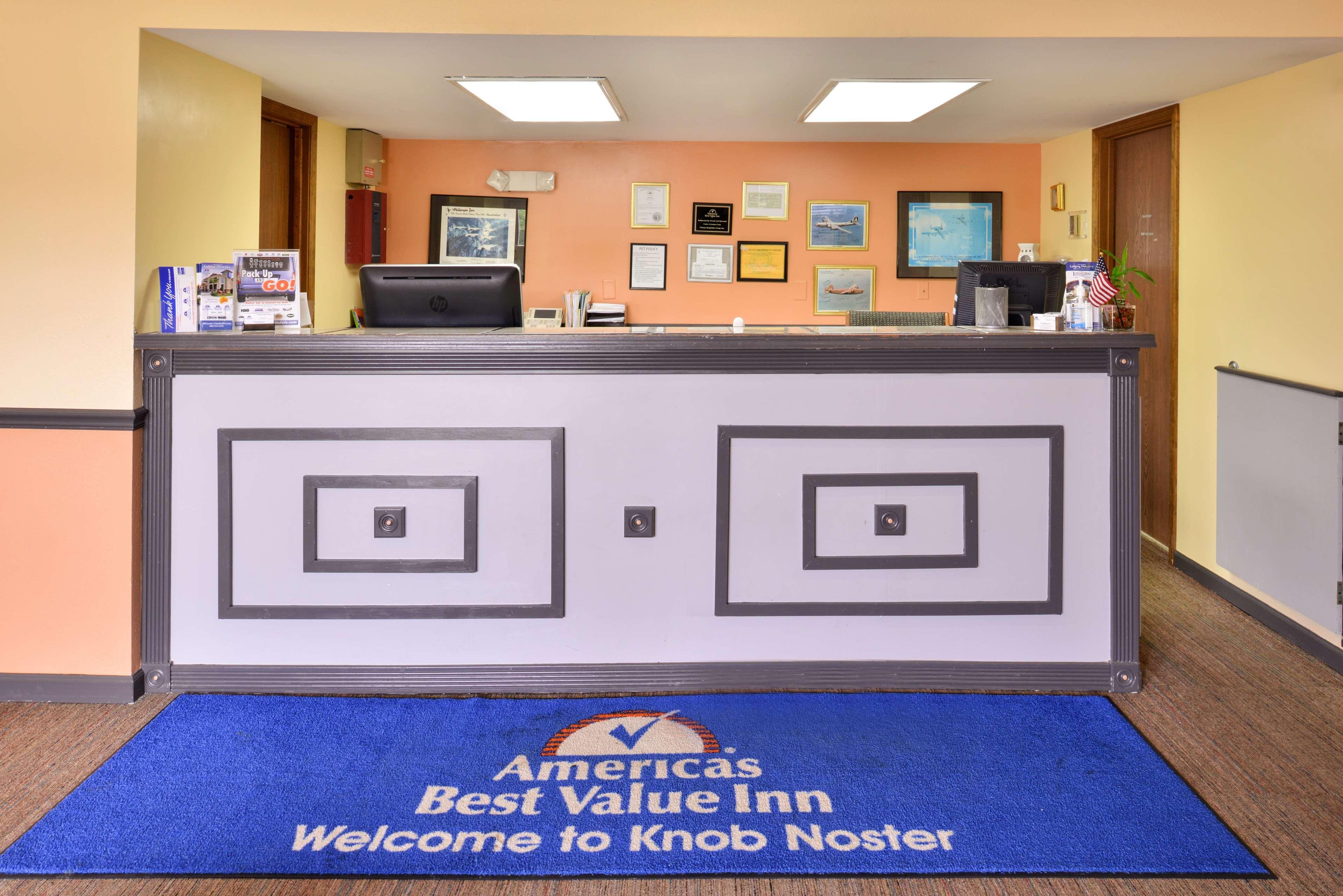 Americas Best Value Inn Knob Noster Экстерьер фото